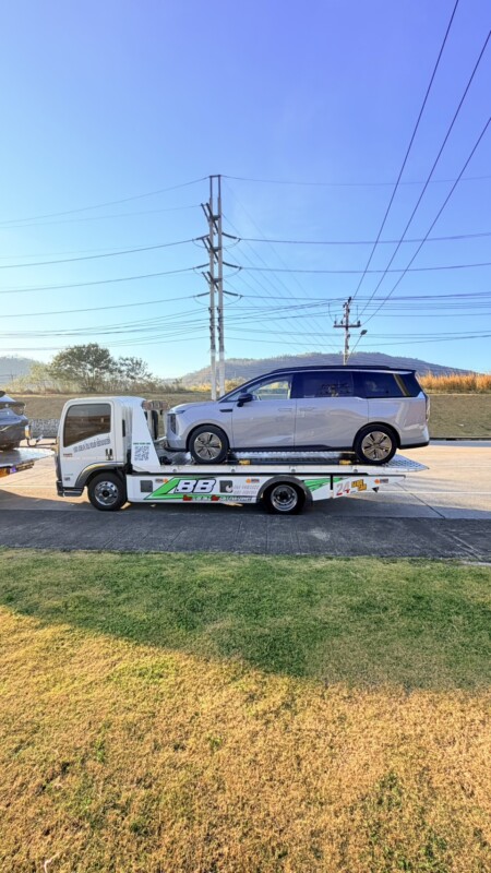 รถยกสัตหีบ