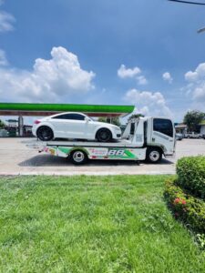 รถยกนิคมซัมมิท