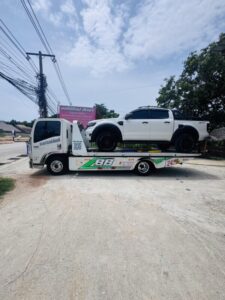 รถยกนิคมบ่อวิน