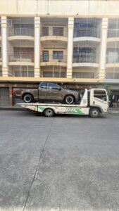 รถยกสี่แยกมาบโป่ง